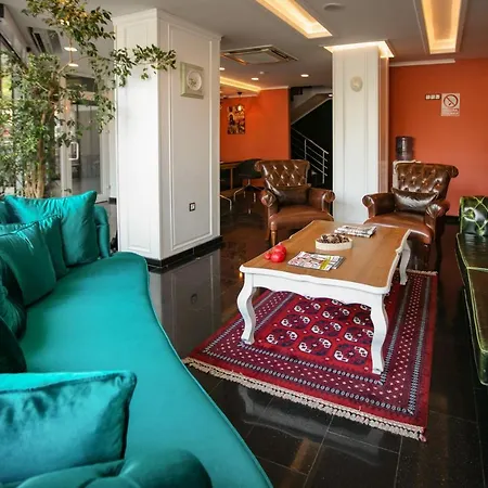 Hotel The North 3*