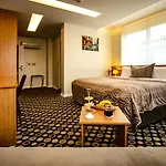 The North Hotel 3*