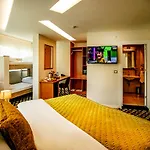 Hotel The North 3*